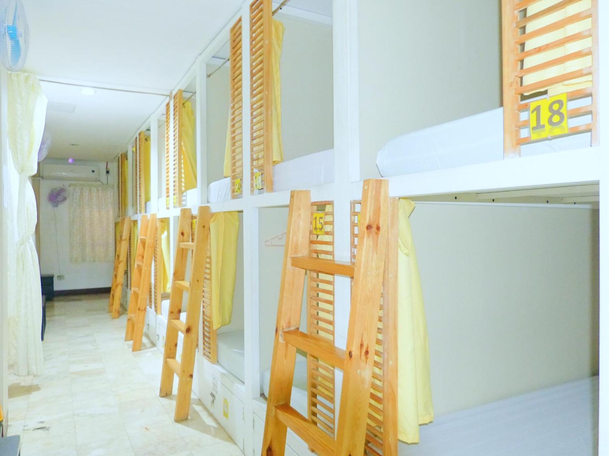 His Capsule Hostel 独鲁万 外观 照片
